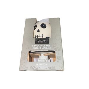 NWT TUSCANY CANDLE HALLOWEEN Skeleton Skull FRAGRANCE MELT OUTLET WARMER Goth